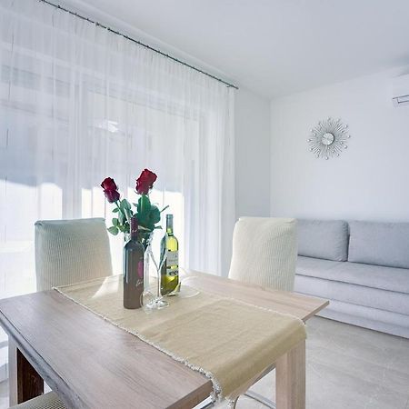 Apartment Val Medulin Exterior photo